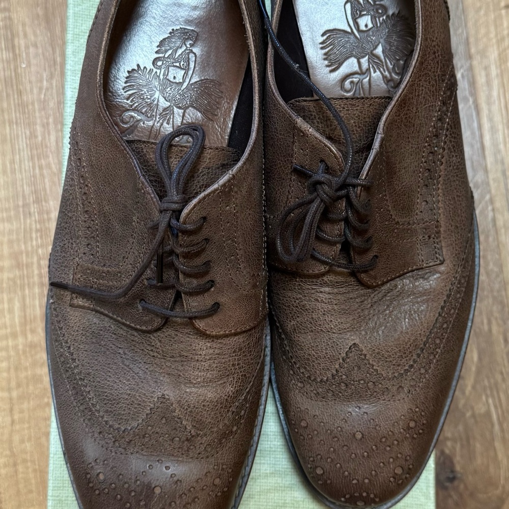 Tommy Bahama Brown Leather Men's Oxfords size 8 1/2